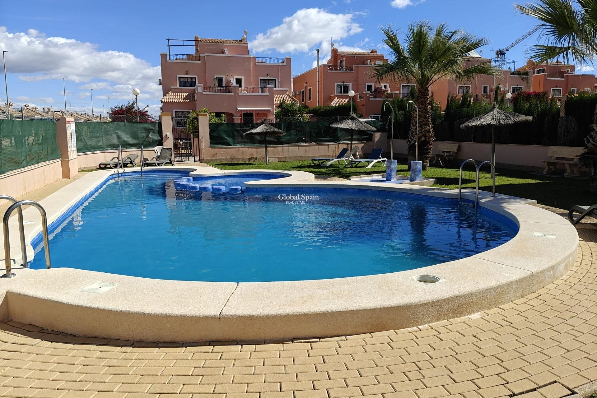 Resale - HOUSE -
LOS MONTESINOS - Costa Blanca Sur
