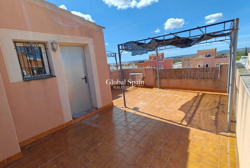 Resale - HOUSE -
LOS MONTESINOS - Costa Blanca Sur