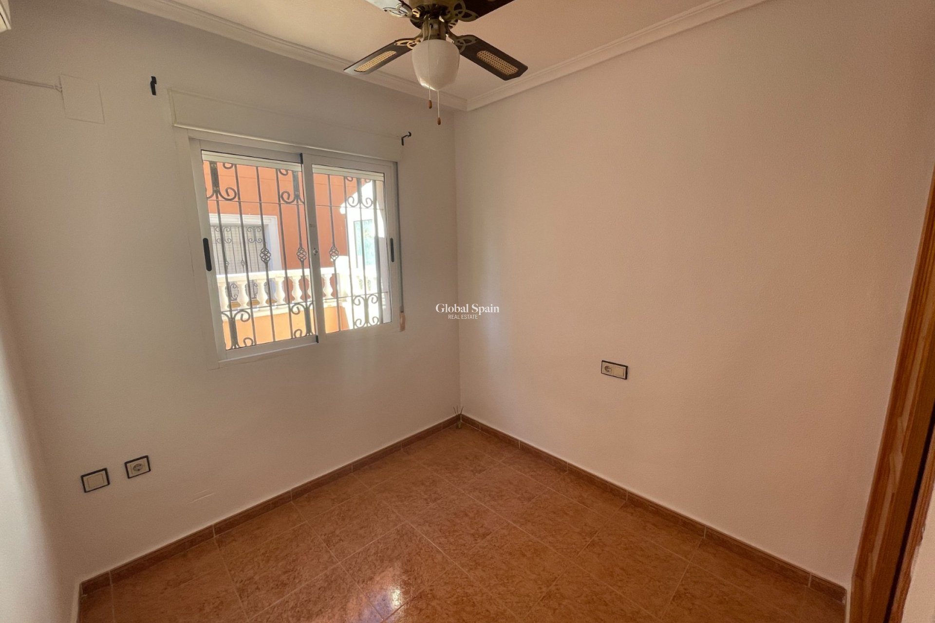 Resale - HOUSE -
LOS MONTESINOS - Costa Blanca