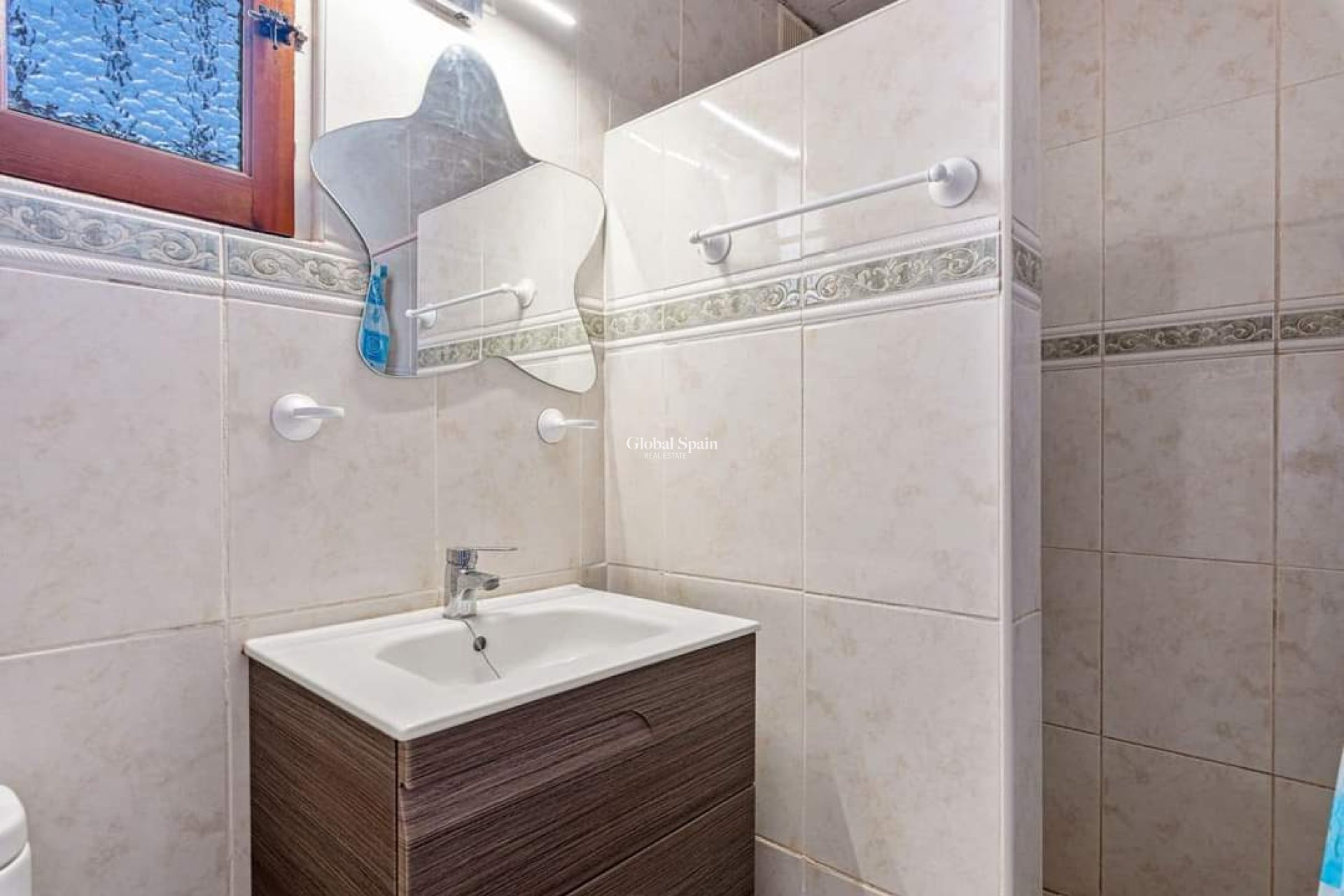 Resale - HOUSE -
LOS MONTESINOS - Costa Blanca