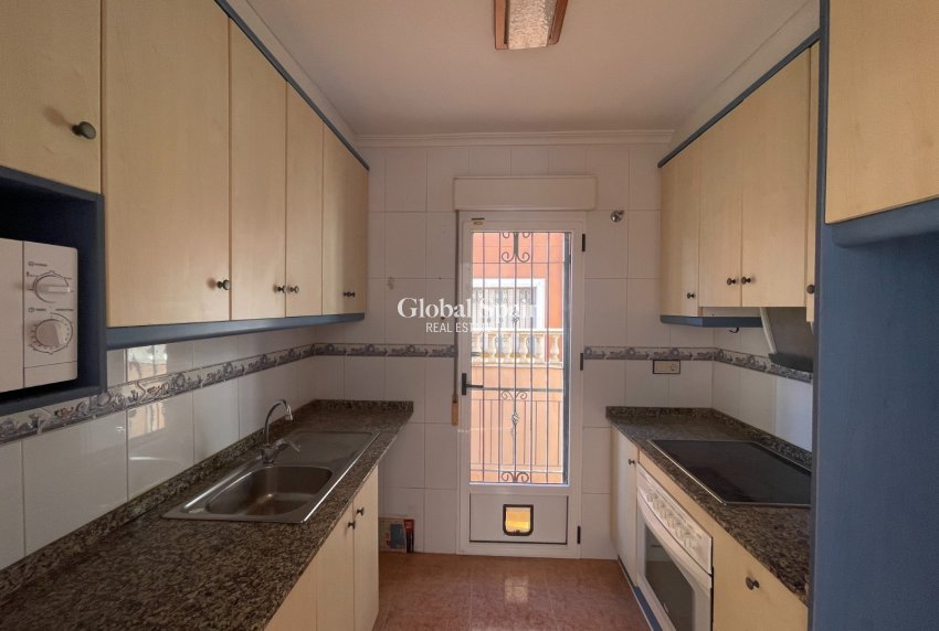 Resale - HOUSE -
LOS MONTESINOS - Costa Blanca