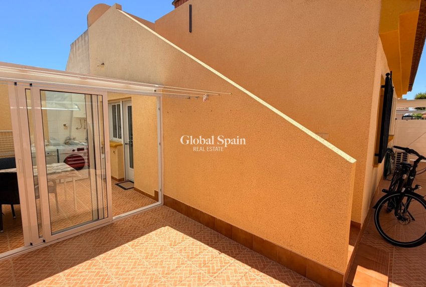 Resale - HOUSE -
LOS MONTESINOS - Costa Blanca