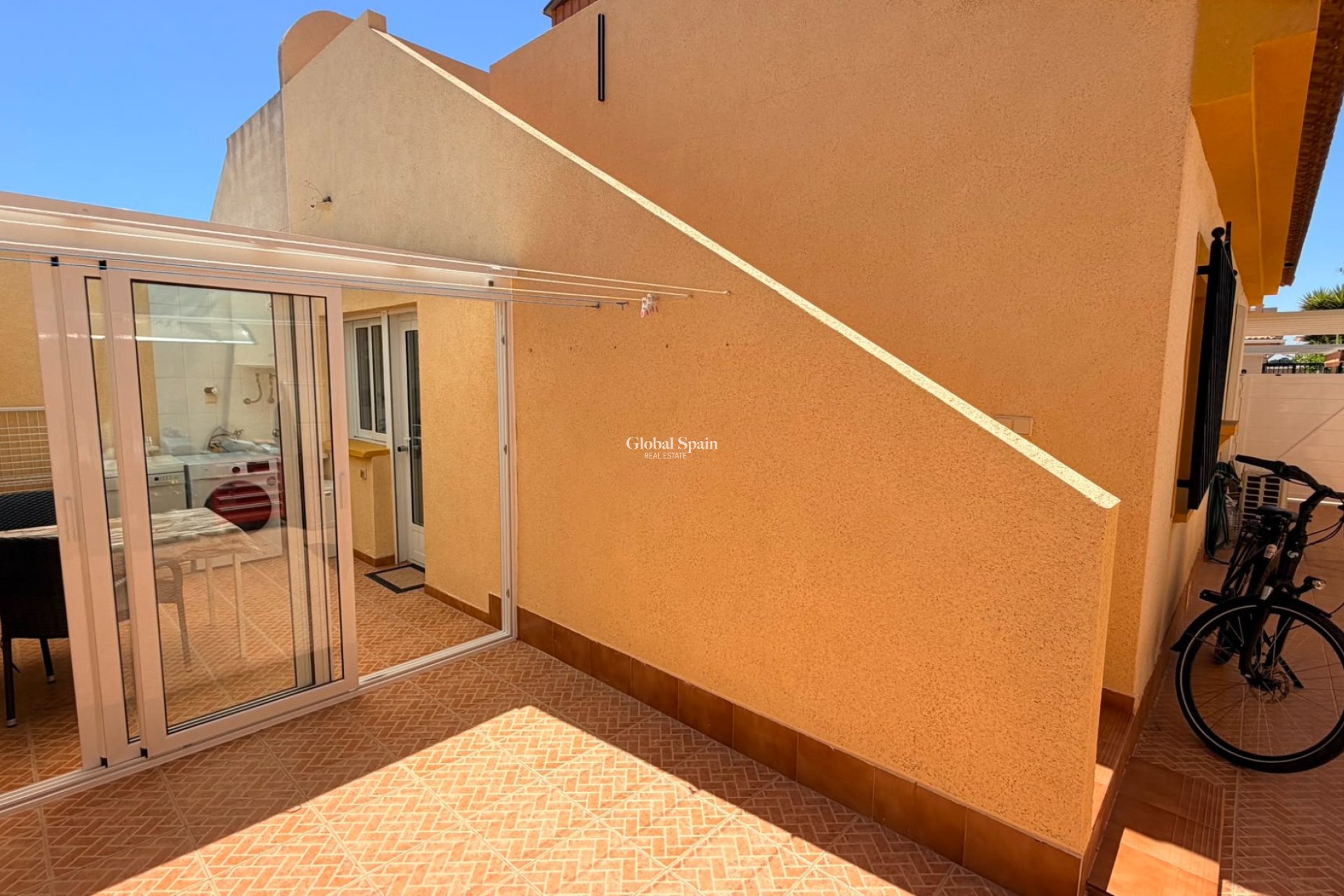 Resale - HOUSE -
LOS MONTESINOS - Costa Blanca