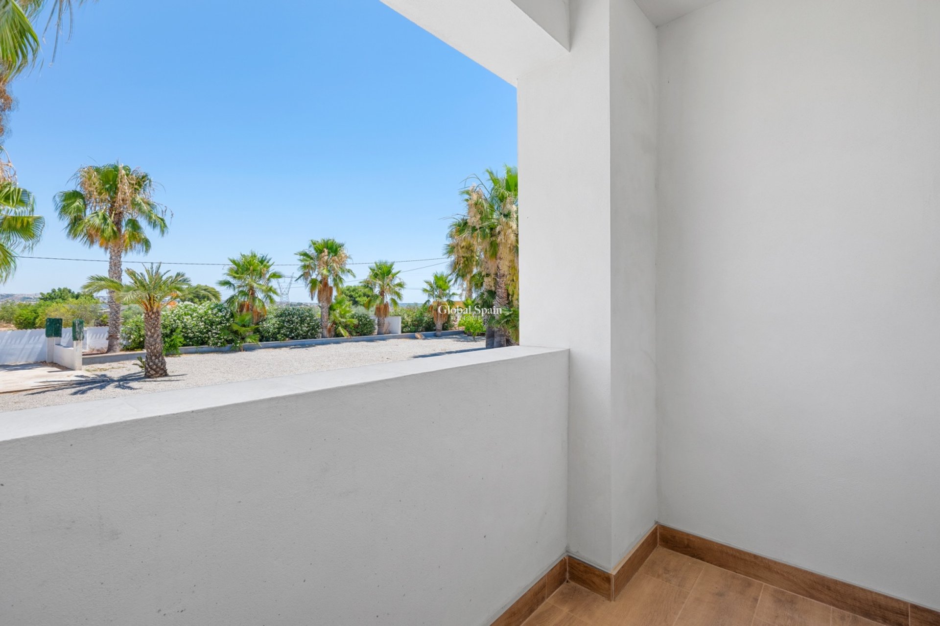 Resale - HOUSE -
LOS MONTESINOS - La Herrada