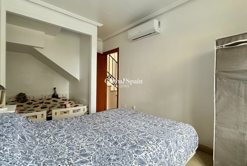 Resale - HOUSE -
Los Montesinos - La Herrada
