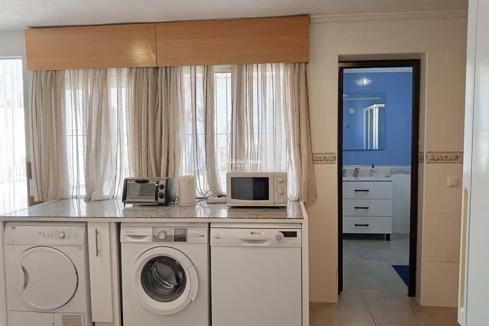 Resale - HOUSE -
LOS MONTESINOS - PUEBLO CENTRO