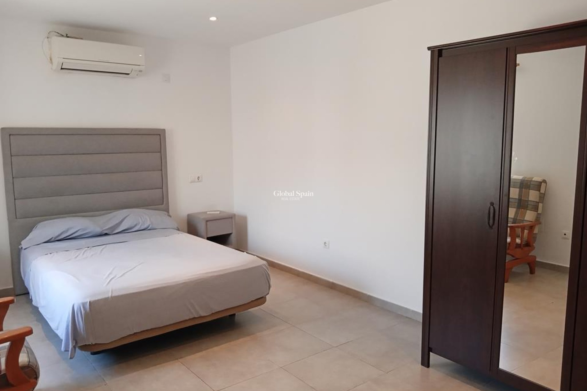 Resale - HOUSE -
LOS MONTESINOS - PUEBLO CENTRO