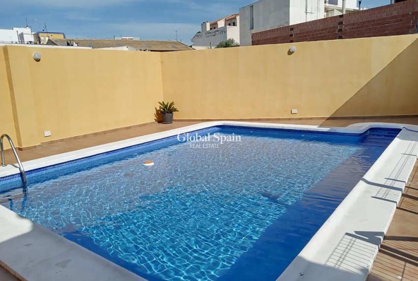 Resale - HOUSE -
LOS MONTESINOS - PUEBLO CENTRO