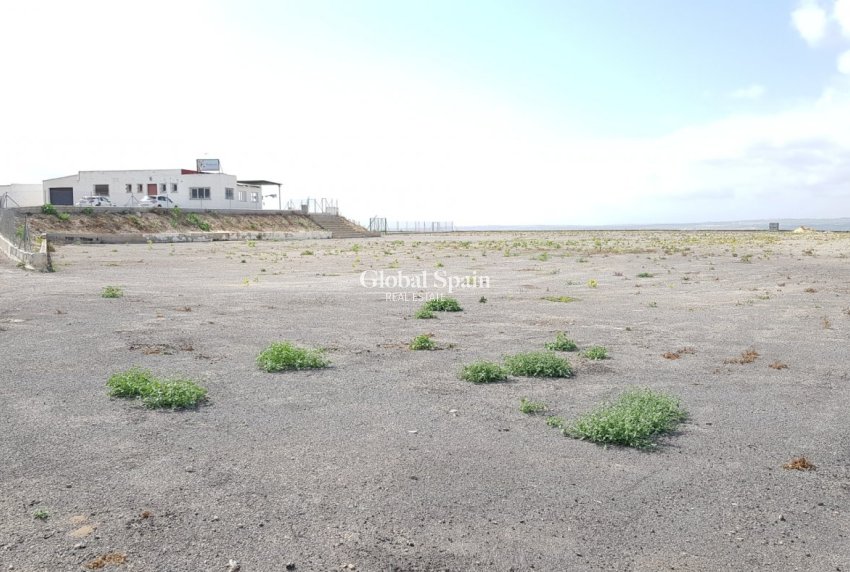 Resale - HOUSE -
LOS MONTESINOS