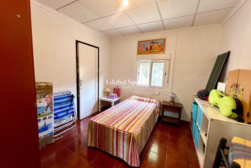 Resale - HOUSE -
MONÓVAR - Inland