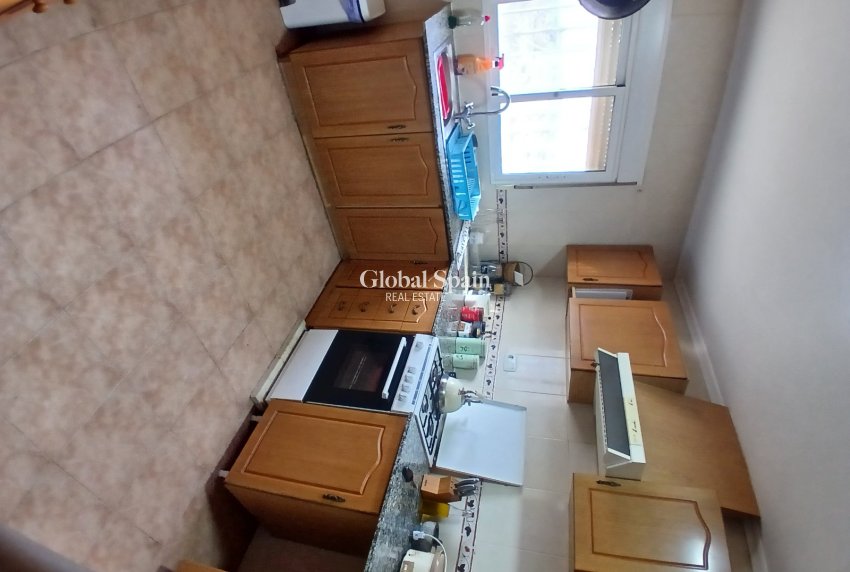 Resale - HOUSE -
MONÓVAR - Inland