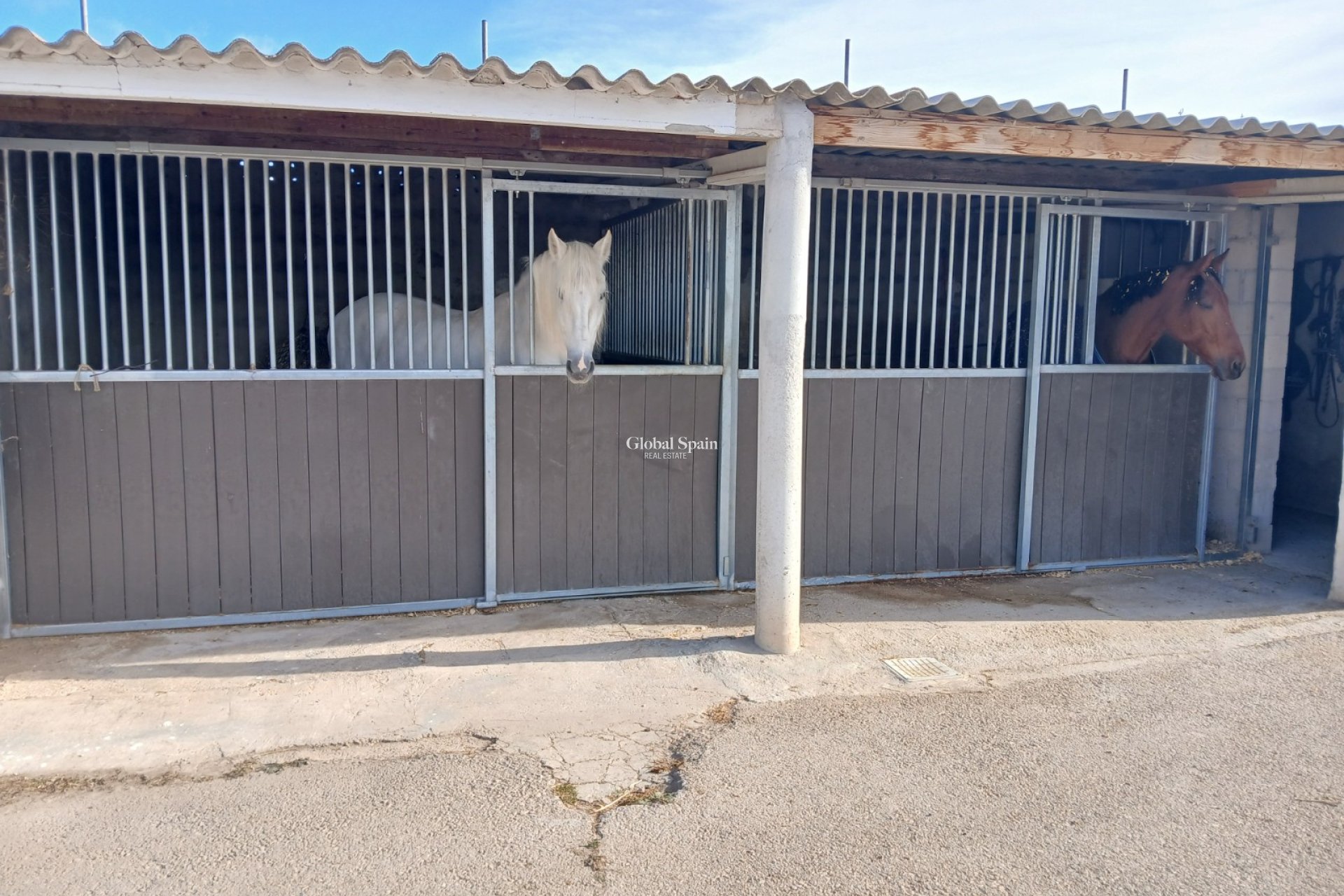 Resale - HOUSE -
MONÓVAR - Inland