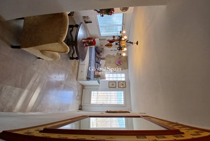 Resale - HOUSE -
MONÓVAR - Inland