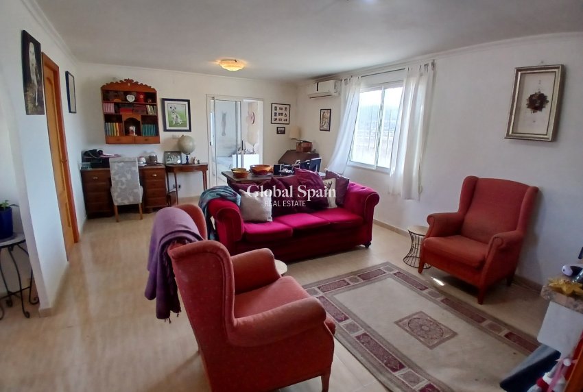 Resale - HOUSE -
MONÓVAR - Inland