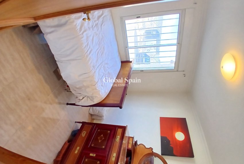 Resale - HOUSE -
MONÓVAR - Inland