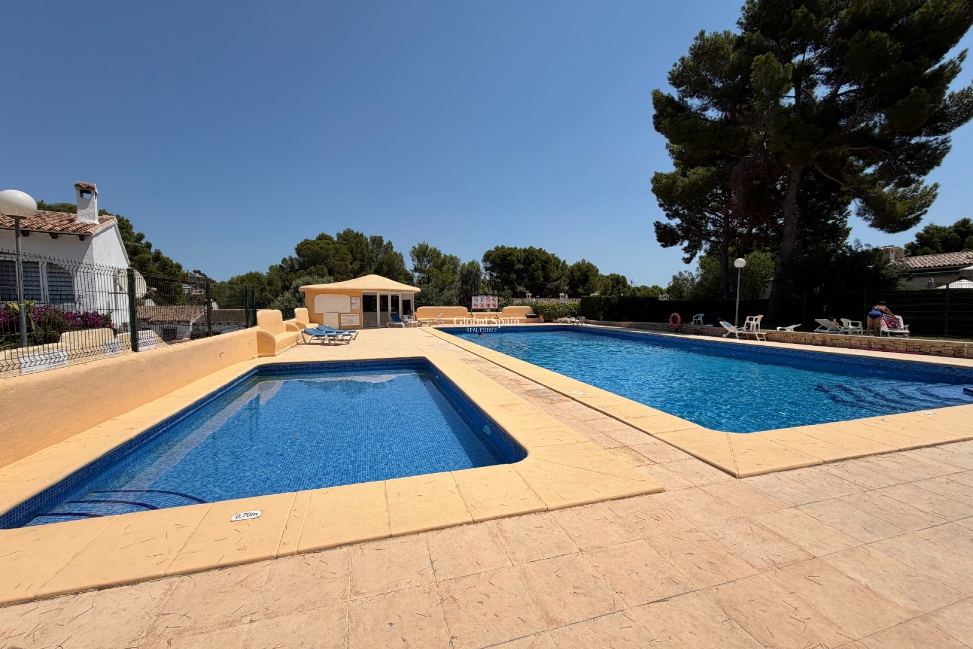 Resale - HOUSE -
MORAIRA_TEULADA - center
