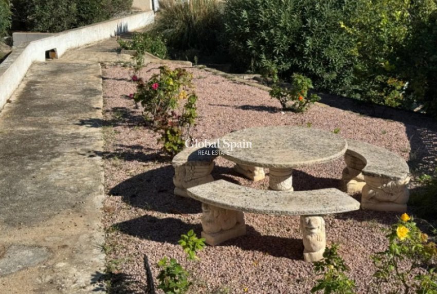 Resale - HOUSE -
MORAIRA_TEULADA - Costa Blanca