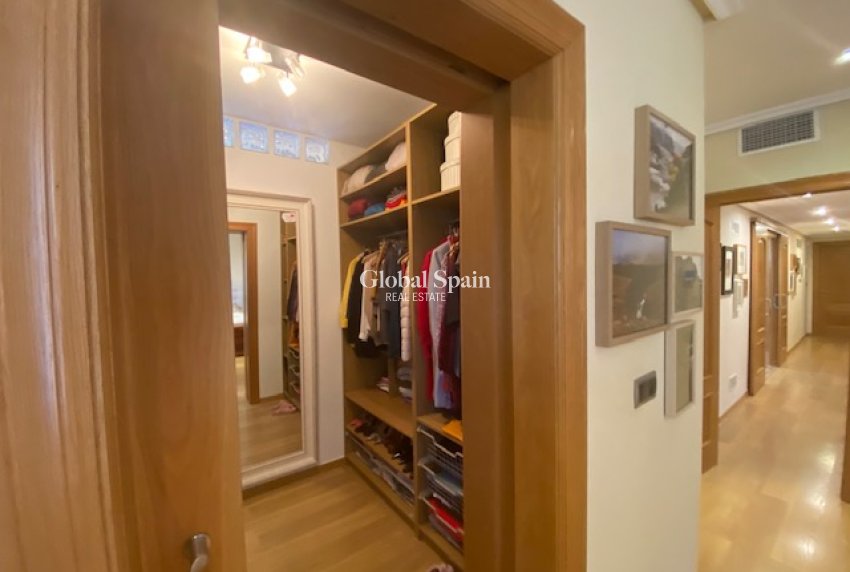 Resale - HOUSE -
MURCIA