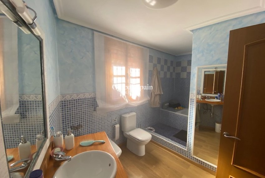 Resale - HOUSE -
MURCIA