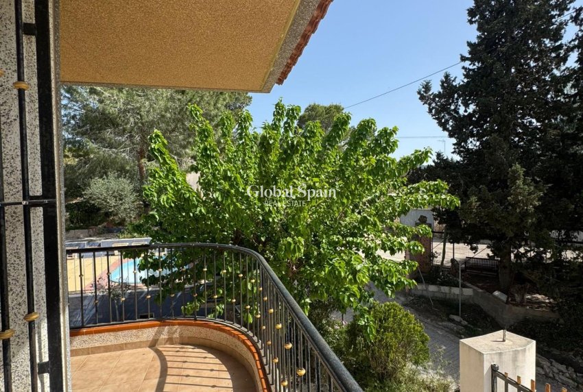 Resale - HOUSE -
ORIHUELA - Arneva