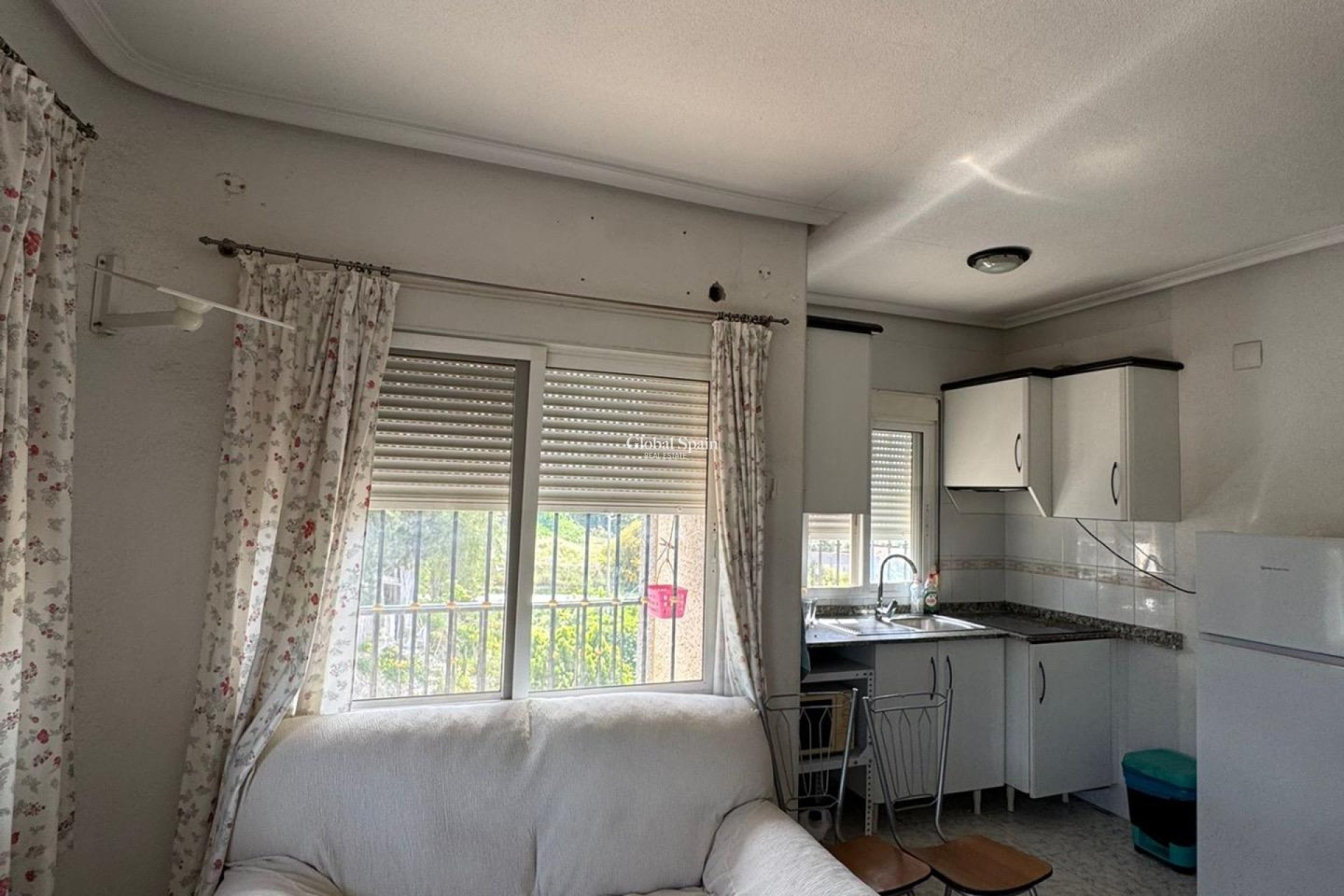 Resale - HOUSE -
ORIHUELA - Arneva