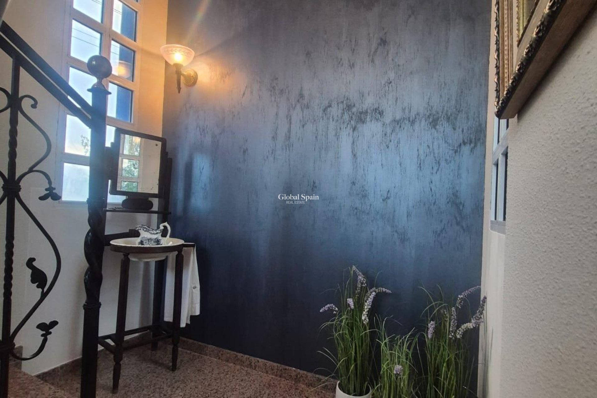 Resale - HOUSE -
ORIHUELA - Casco Histórico