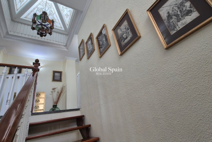 Resale - HOUSE -
ORIHUELA - Costa Blanca Sur