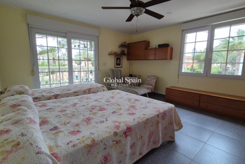 Resale - HOUSE -
ORIHUELA - Costa Blanca Sur