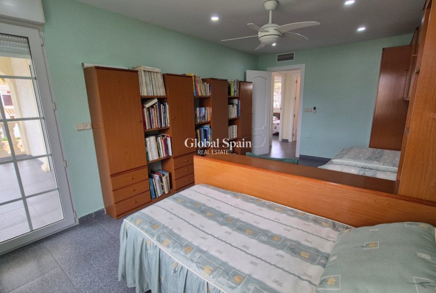 Resale - HOUSE -
ORIHUELA - Costa Blanca Sur