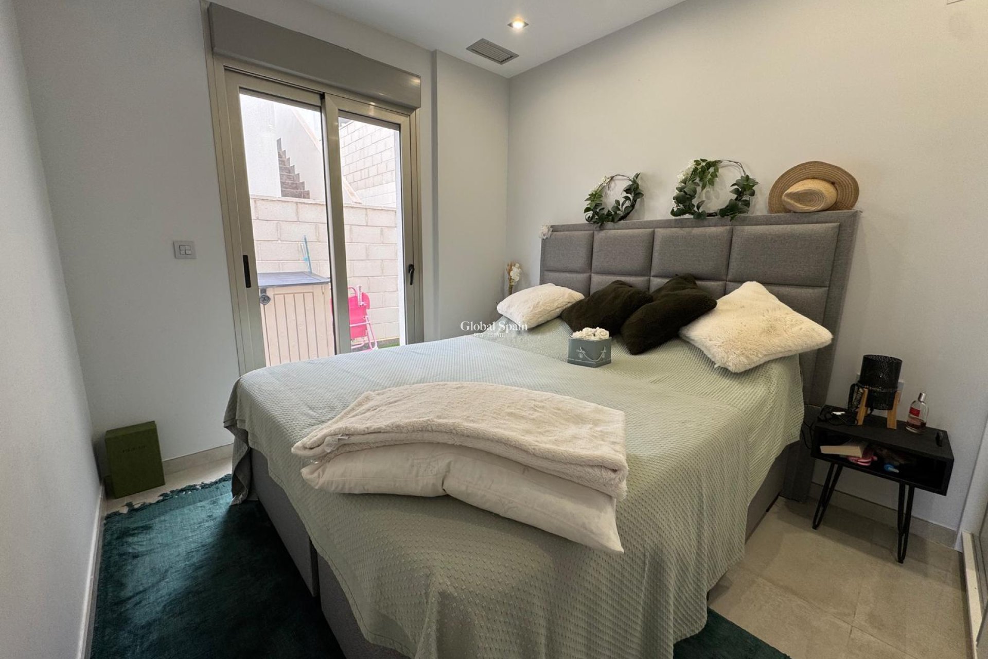 Resale - HOUSE -
ORIHUELA - Costa Blanca Sur