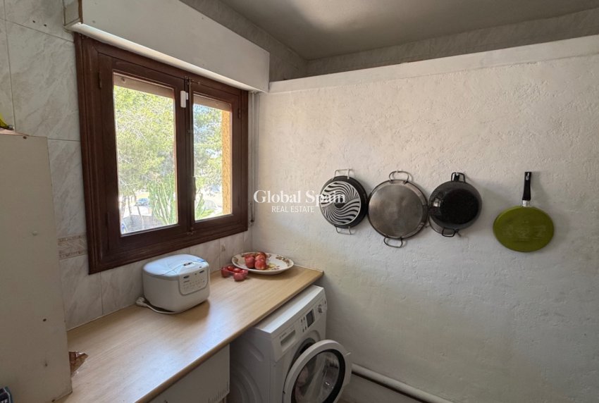 Resale - HOUSE -
ORIHUELA - Costa Blanca Sur