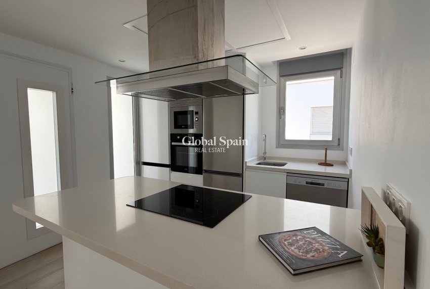 Resale - House -
ORIHUELA - Costa Blanca Sur