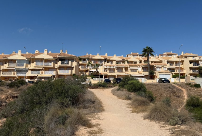 Resale - HOUSE -
ORIHUELA - Costa Blanca Sur