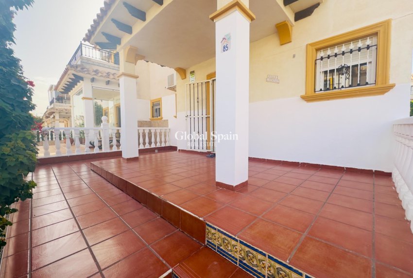 Resale - House -
ORIHUELA COSTA - CABO ROIG