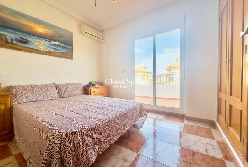 Resale - House -
ORIHUELA COSTA - CABO ROIG