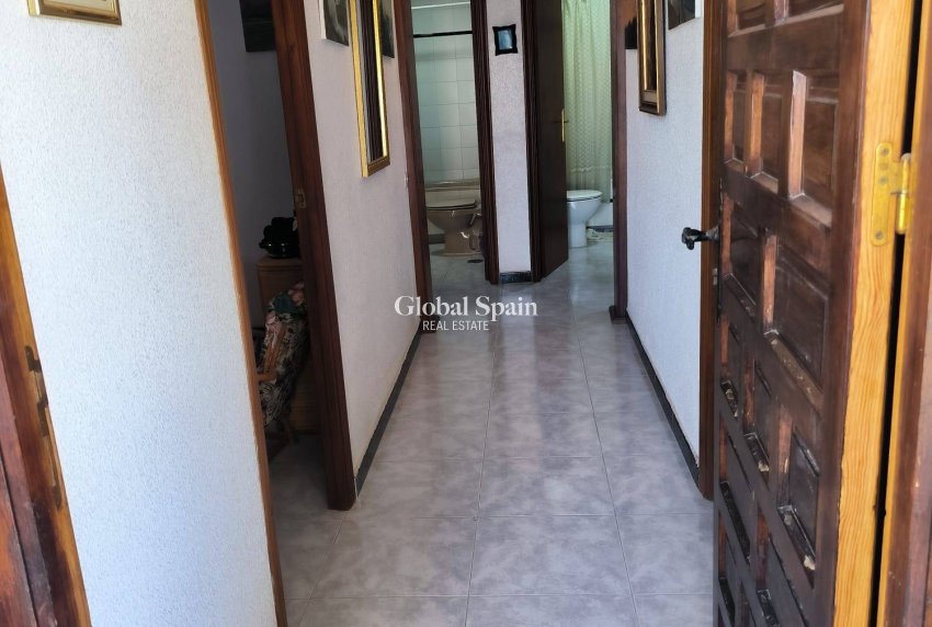 Resale - HOUSE -
ORIHUELA COSTA - CABO ROIG