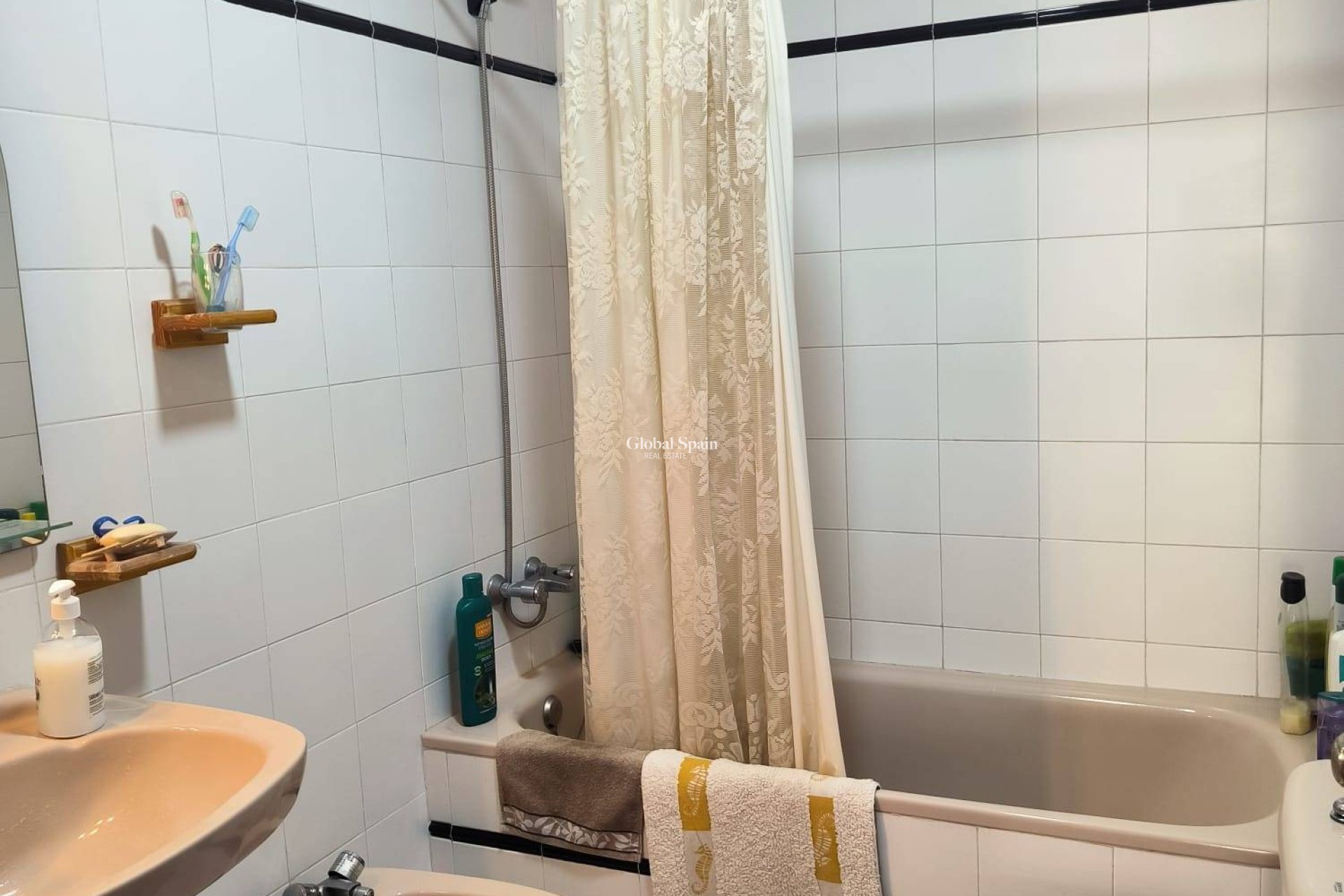 Resale - HOUSE -
ORIHUELA COSTA - CABO ROIG