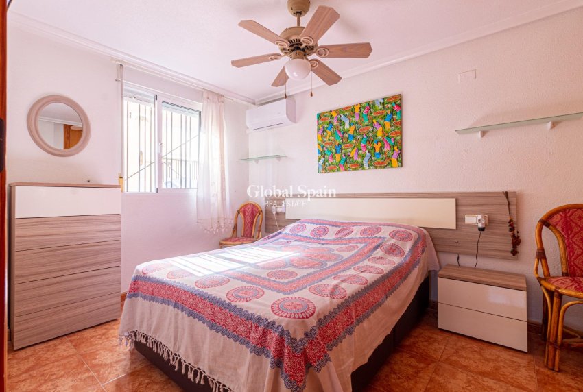 Resale - House -
ORIHUELA COSTA - CABO ROIG