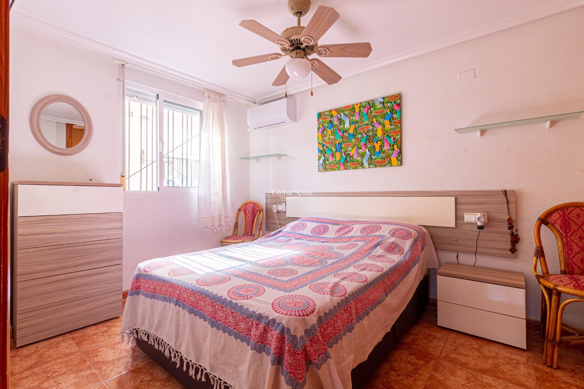 Resale - House -
ORIHUELA COSTA - CABO ROIG