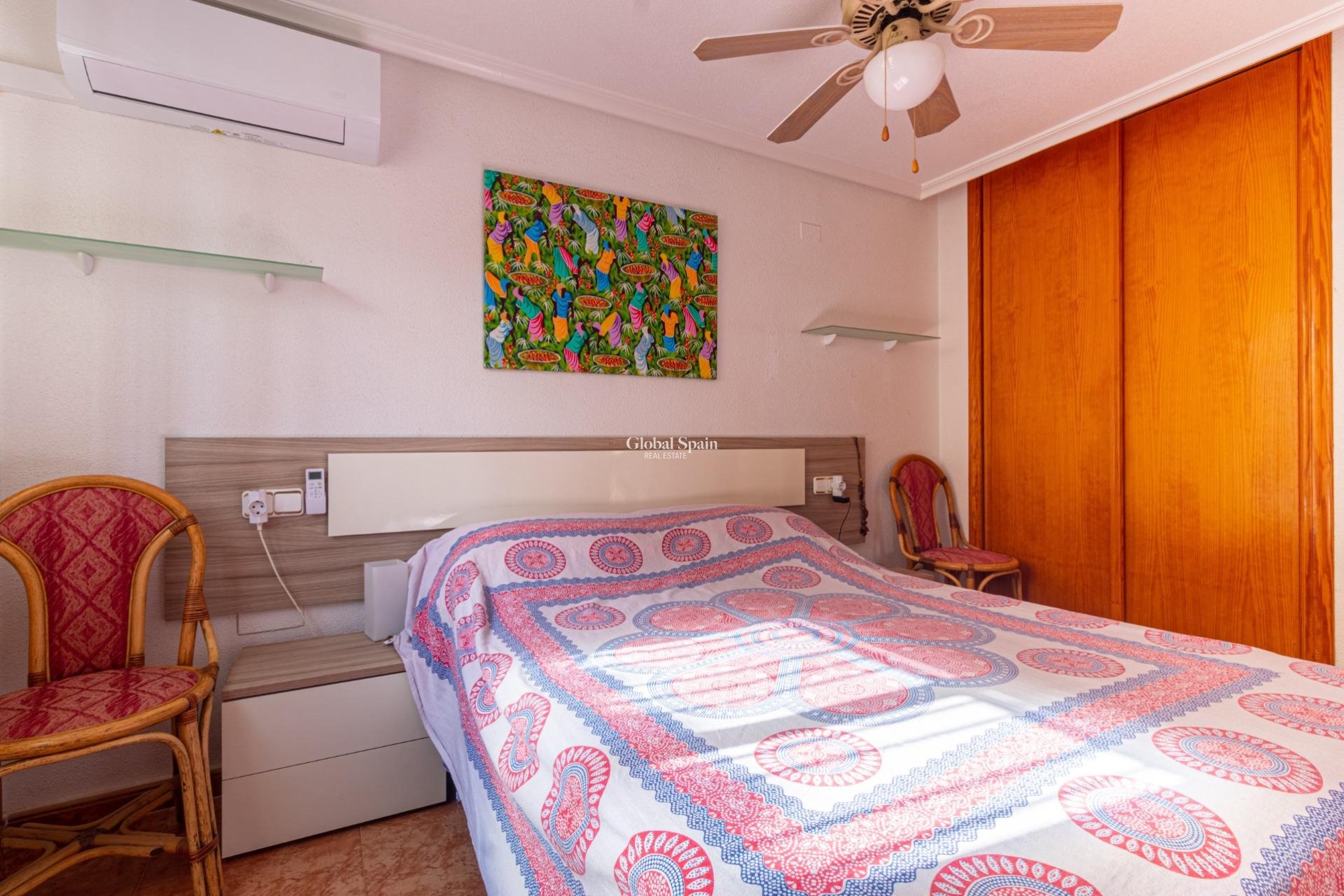 Resale - House -
ORIHUELA COSTA - CABO ROIG