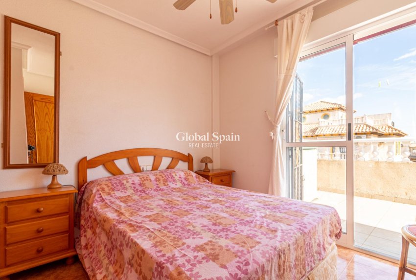 Resale - House -
ORIHUELA COSTA - CABO ROIG