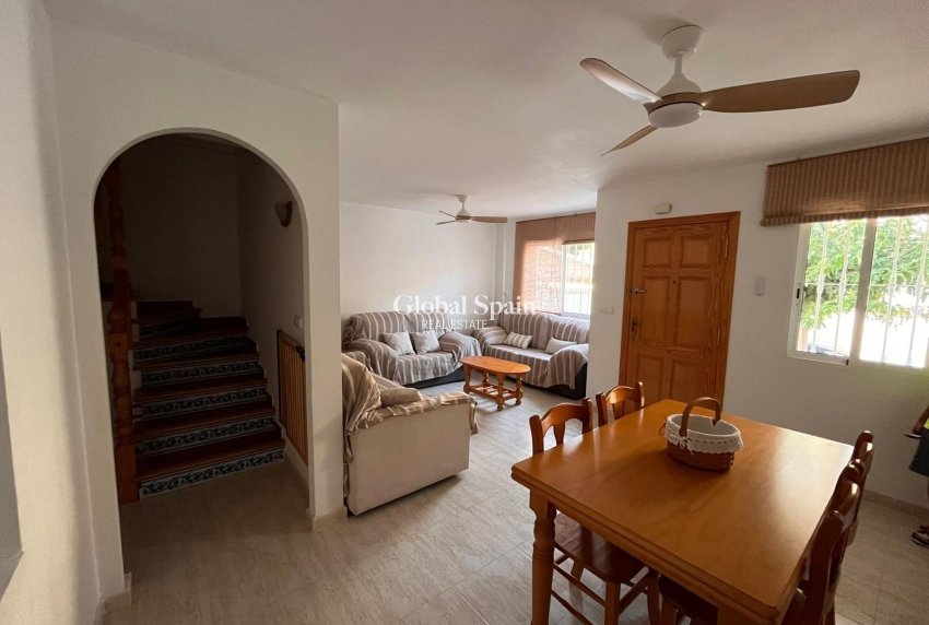 Resale - HOUSE -
ORIHUELA COSTA - CAMPOAMOR