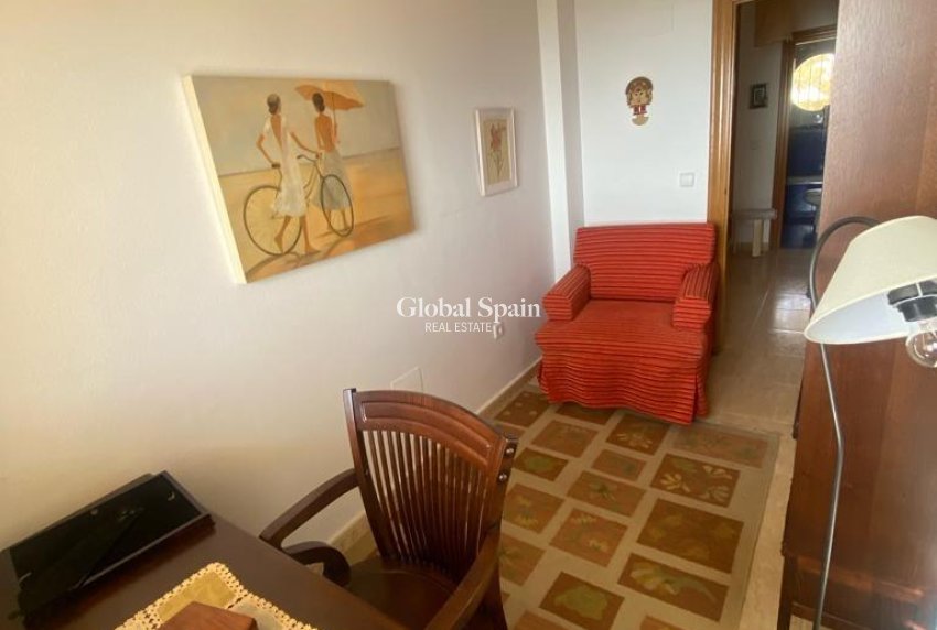 Resale - HOUSE -
ORIHUELA COSTA - CAMPOAMOR