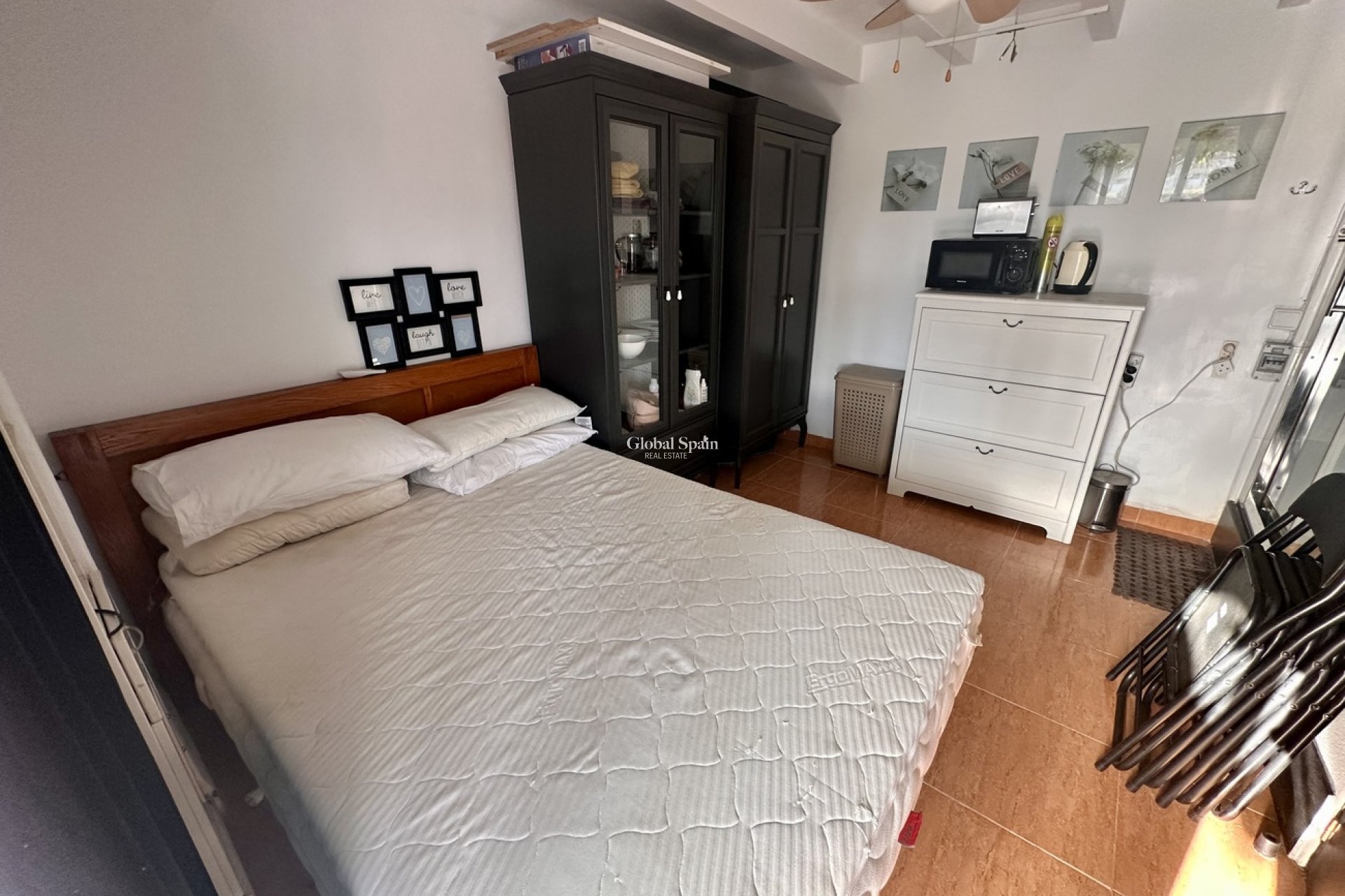 Resale - HOUSE -
ORIHUELA COSTA - Ciñuelica