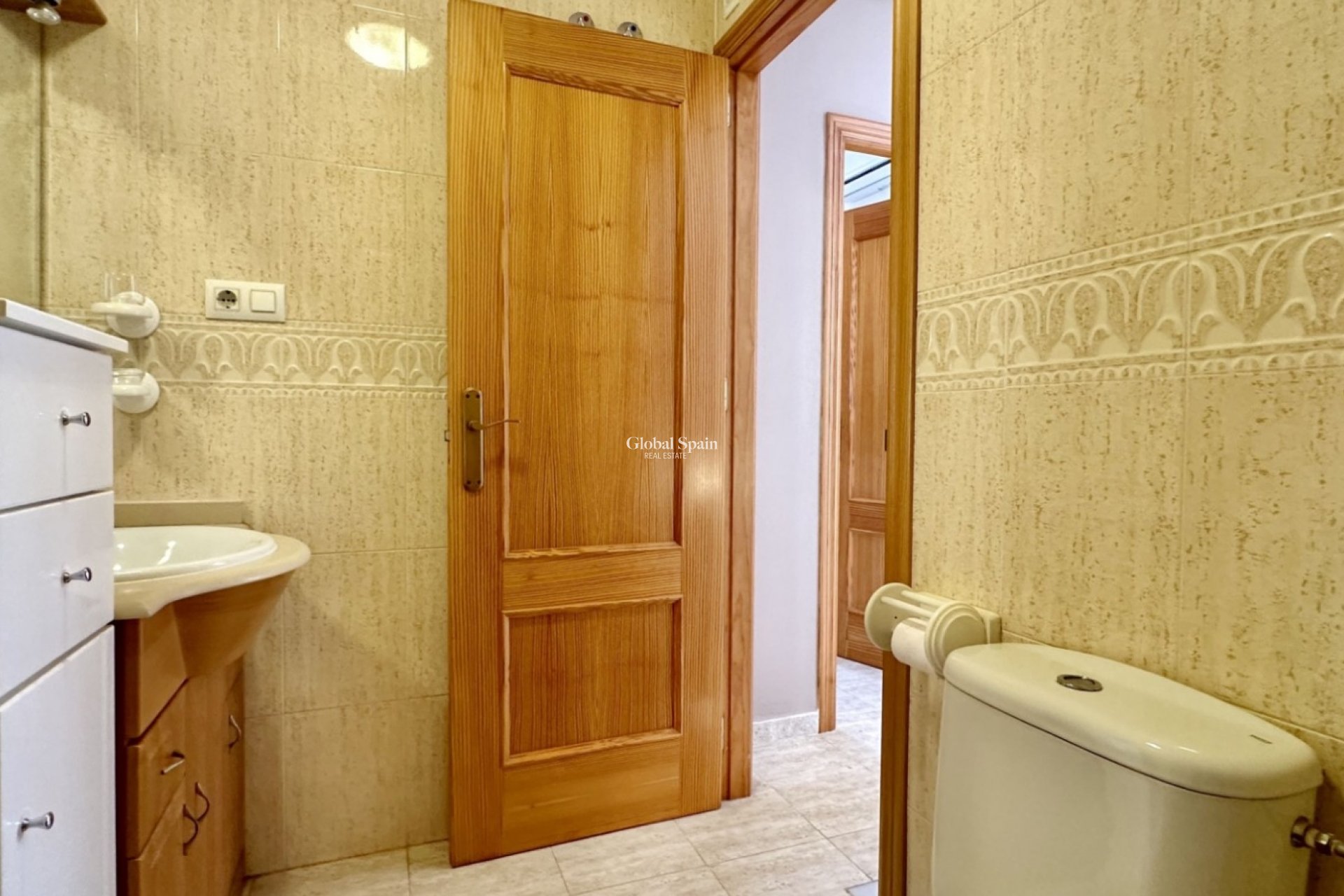 Resale - HOUSE -
ORIHUELA COSTA - Costa Blanca