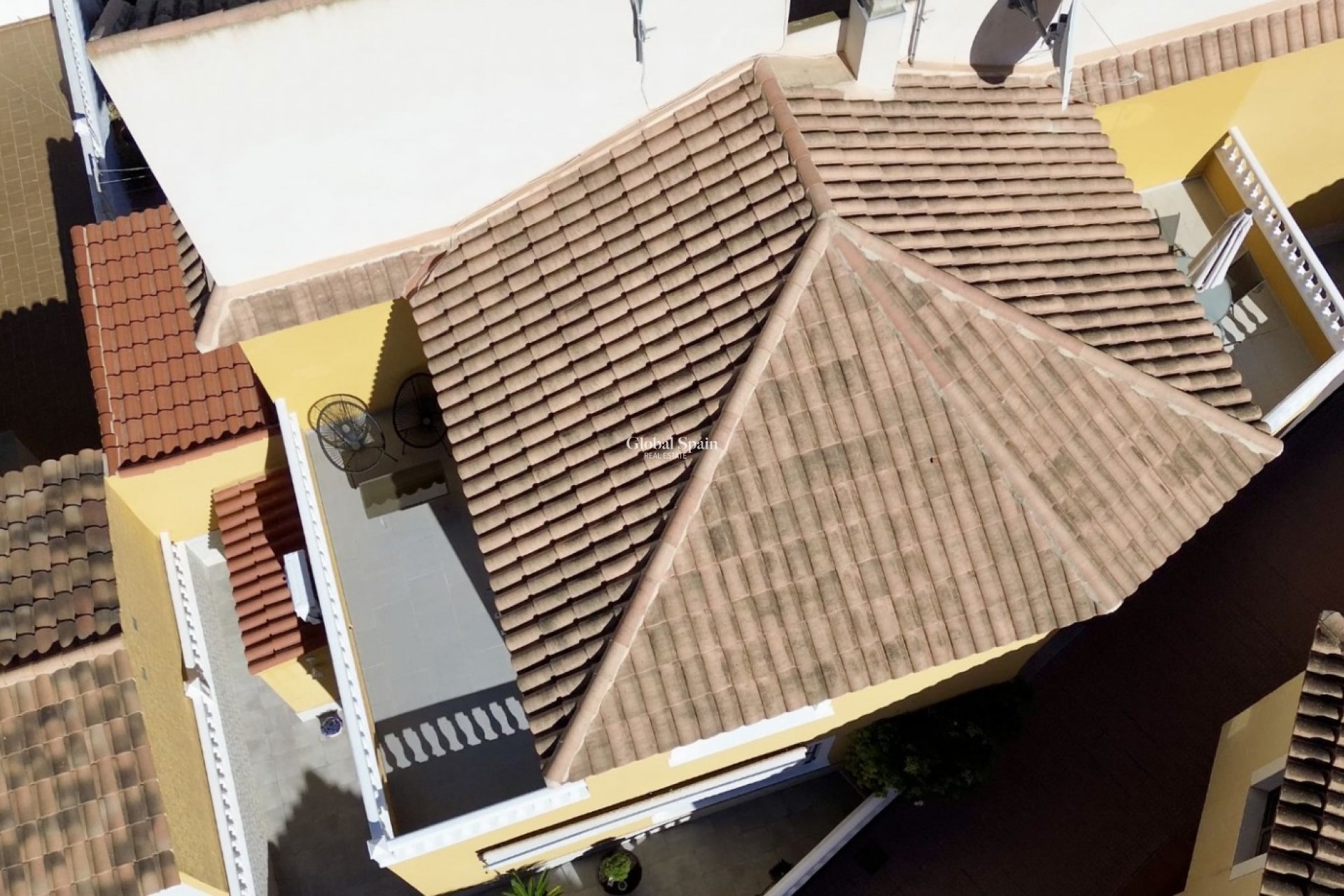 Resale - HOUSE -
ORIHUELA COSTA - Costa Blanca