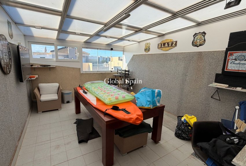 Resale - HOUSE -
ORIHUELA COSTA - Costa Blanca