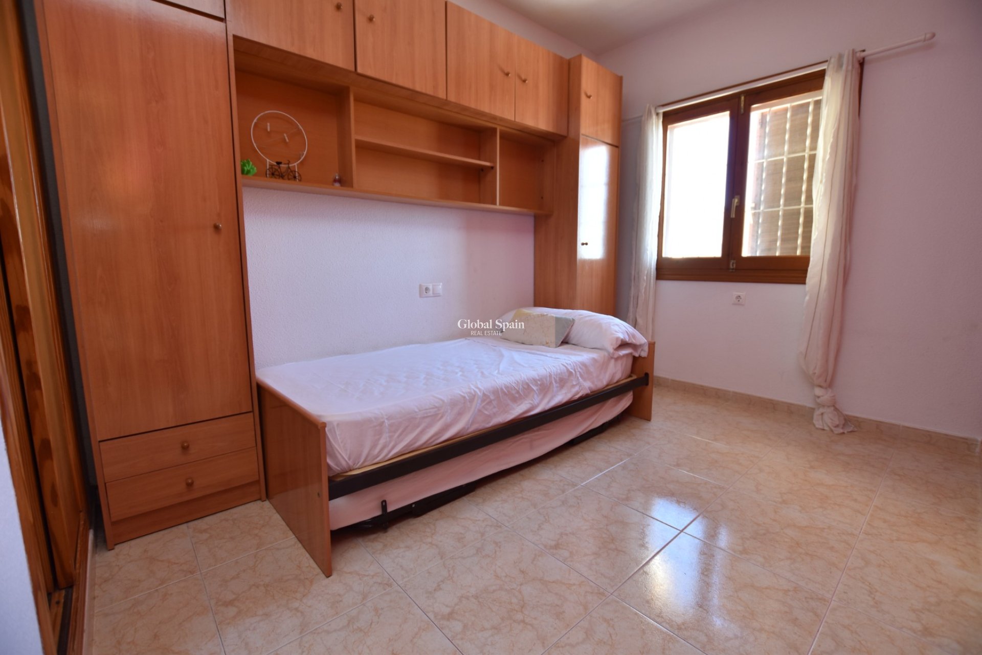 Resale - HOUSE -
ORIHUELA COSTA - Costa Blanca
