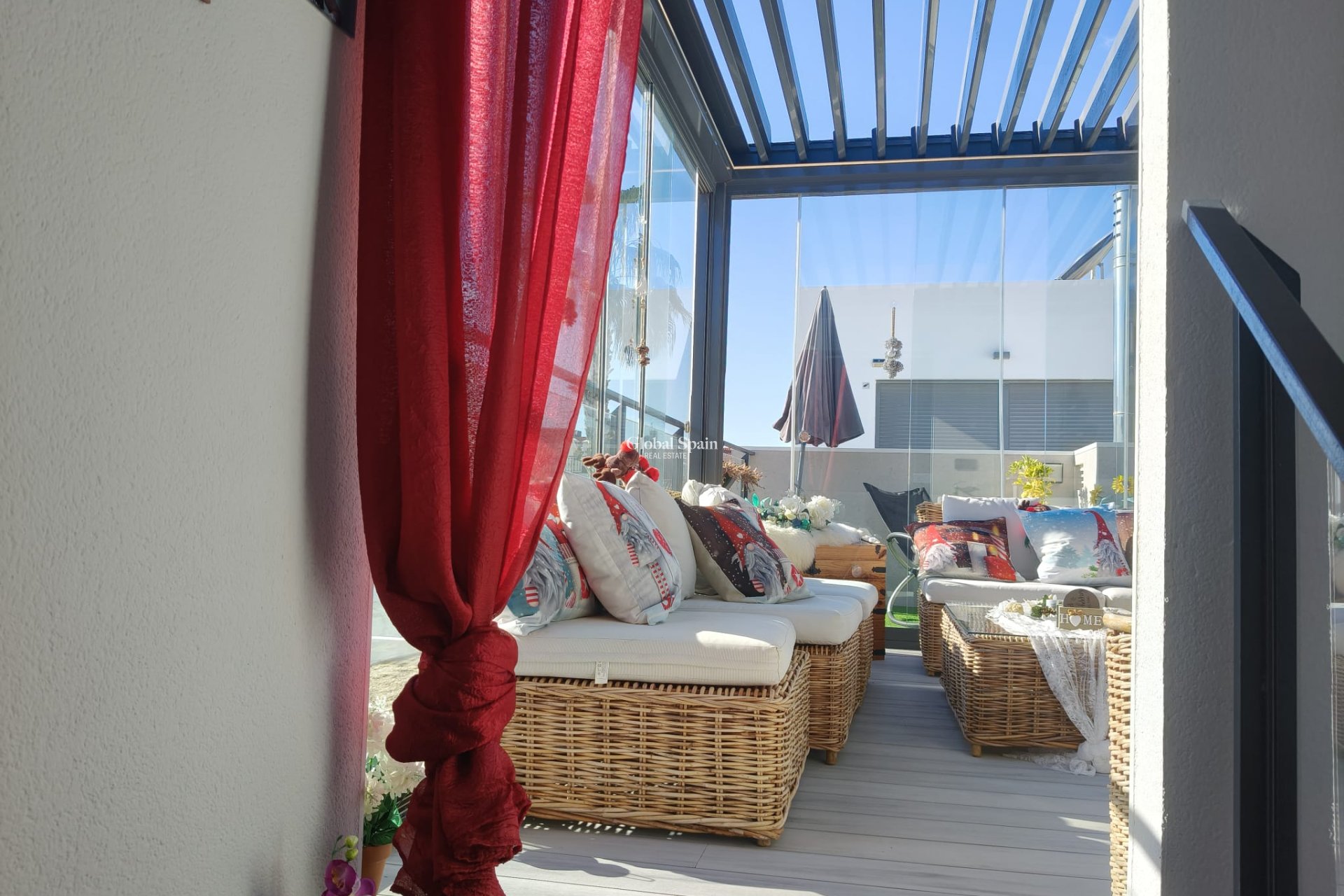 Resale - HOUSE -
ORIHUELA COSTA - Costa Blanca