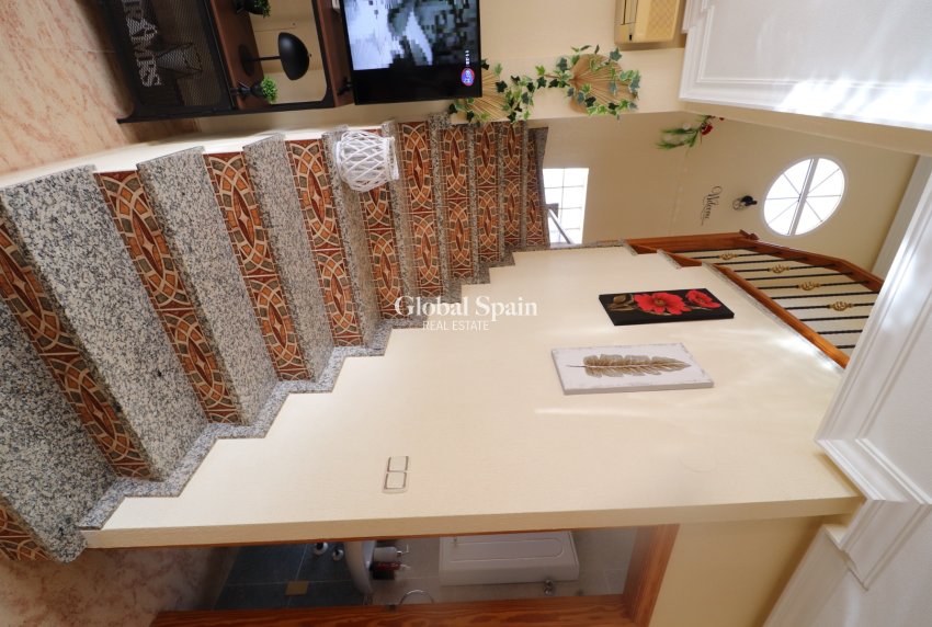 Resale - HOUSE -
ORIHUELA COSTA - Costa Blanca